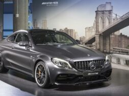 Mercedes-Benz Cars am Vortag der New York International Auto Show 2018