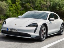 porsche taycan cross turismo