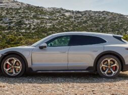 porsche taycan cross turismo