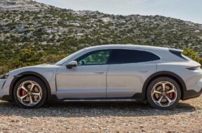 porsche taycan cross turismo