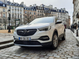 Opel Grandland X Hybrid Plug-in/225