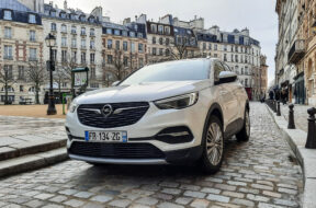 Opel Grandland X Hybrid Plug-in/225