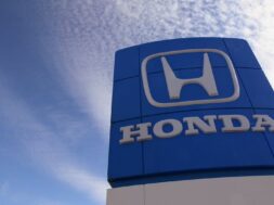 Honda Recalls Over 400,000 Vehicles For „Soft“ Brake Pedals