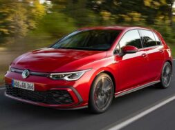 volkswagen-golf-8-gti-2020-im-test