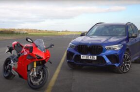 Ducati Panigale V4 S BMW X5 m