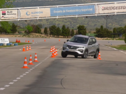 Screenshot_20210426_094318_com.vanced.android.youtube