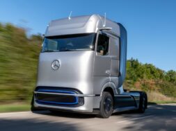 daimler-truck-mercedes-genh1-00