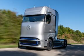 daimler-truck-mercedes-genh1-00