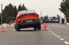 Screenshot_20210506_111853_com.vanced.android.youtube