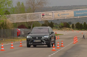 Screenshot_20210521_150544_com.vanced.android.youtube