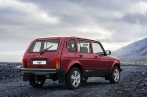 lada_4_4_45.jpeg.740x555_q85_box-0,0,1604,1200_crop_detail_upscale