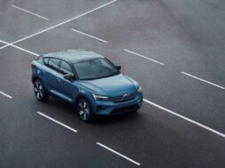 2022-volvo-c40-recharge