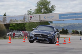 Screenshot_20210618_170148_com.vanced.android.youtube