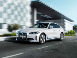 bmw-i4 (6)
