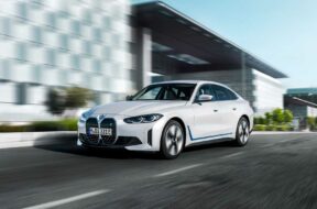bmw-i4 (6)