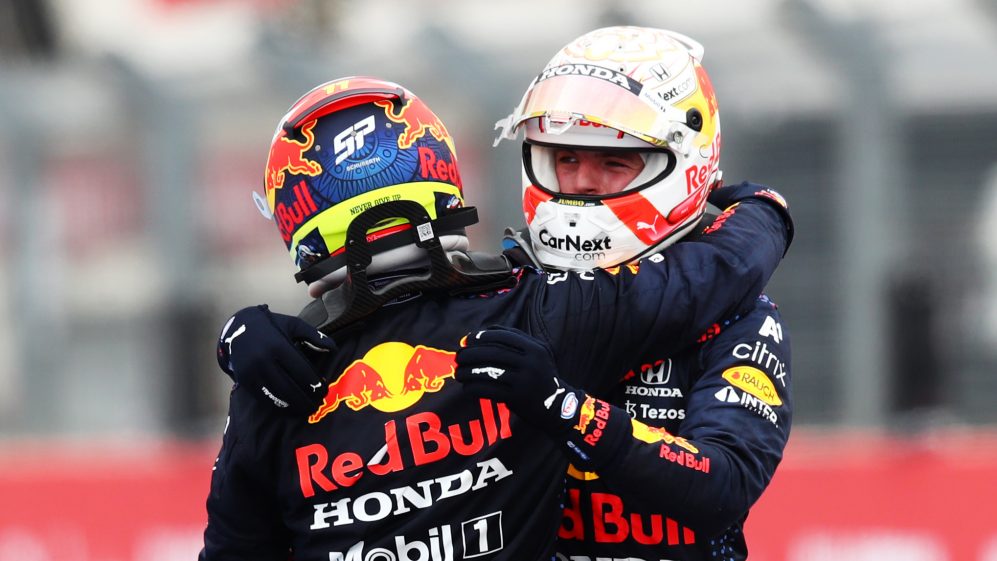 Red Bull protiv Mercedesa tokom Velike nagrade Francuske