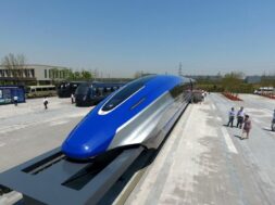 tren-maglev_hepta_4310309_descopera