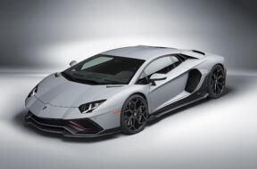 Lamborghini_Aventador_Ultimae_8
