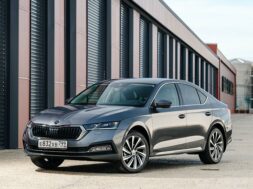 skoda_octavia_20.jpeg.740x555_q85_box-270,0,5803,4150_crop_detail_upscale