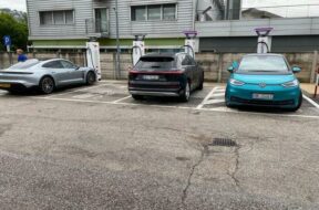 S1-en-vacances-le-pdg-de-volkswagen-se-plaint-de-l-absence-de-bornes-ionity-686752