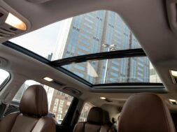 subaru-ascent-touring-awd-2020-32-interior–sunroof