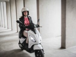 5972c29c-91cb-44b0-a043-f3a9627cfa0a_w948_r1.778_fpx30_fpy45