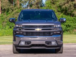 2020-chevrolet-silverado-ltz-diesel-front