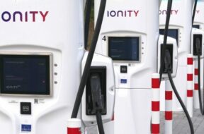 S8-ionity-le-plug-and-charge-arrive-enfin-sur-les-bornes-de-recharge-192519
