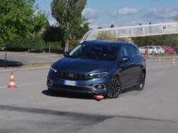 Screenshot_20211010_014026_com.vanced.android.youtube