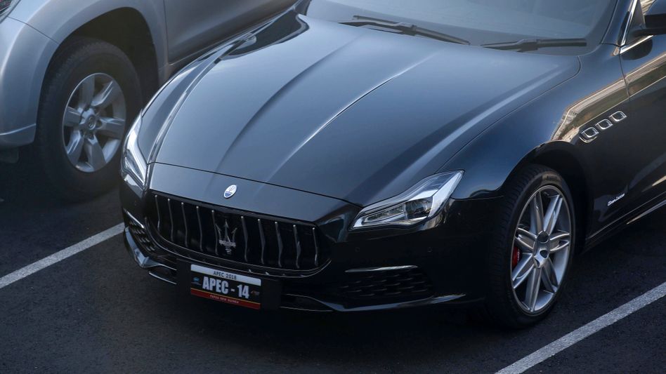 Vlada bratske Papue Nove Gvineje očajnički traga za kupcem flote Maseratija