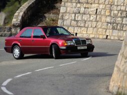 Mercedes 500 E