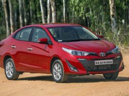 toyota yaris indija