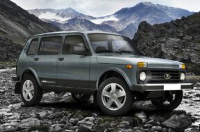 Lada Niva Legend