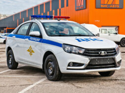 lada vesta policija