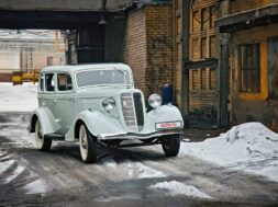 915d9c312bfa90ad4b692732fab9d5ae1524ed4b