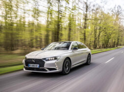 DS9 1.6 E-Tense/225 Perfomance Line+