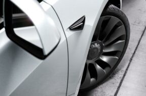 eb2487d132f8d818a0be333c86baaaed629918e3