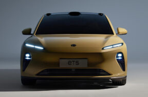 nio-et5-04