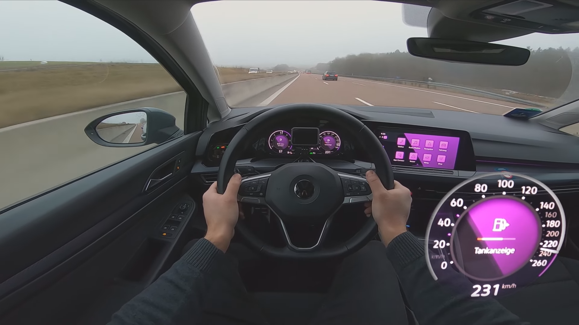 VW Golf 8 2,0 TDI pokazao šta ume na autobanu (VIDEO)
