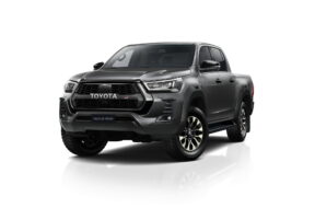 2022-Toyota-Hilux-Hilux-GR-Sport-EU-spec-3