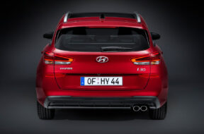 Hyundai-i30_Wagon-2020-1280-06