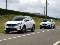 S1-marche-automobile-2021-peugeot-detrone-renault-701420