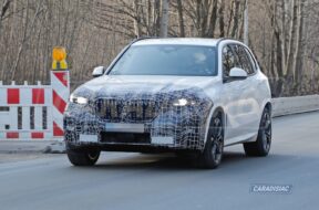 S8-scoop-bmw-prepare-le-restylage-du-x5-701518