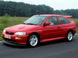 ford-escort-rs-cosworth-2