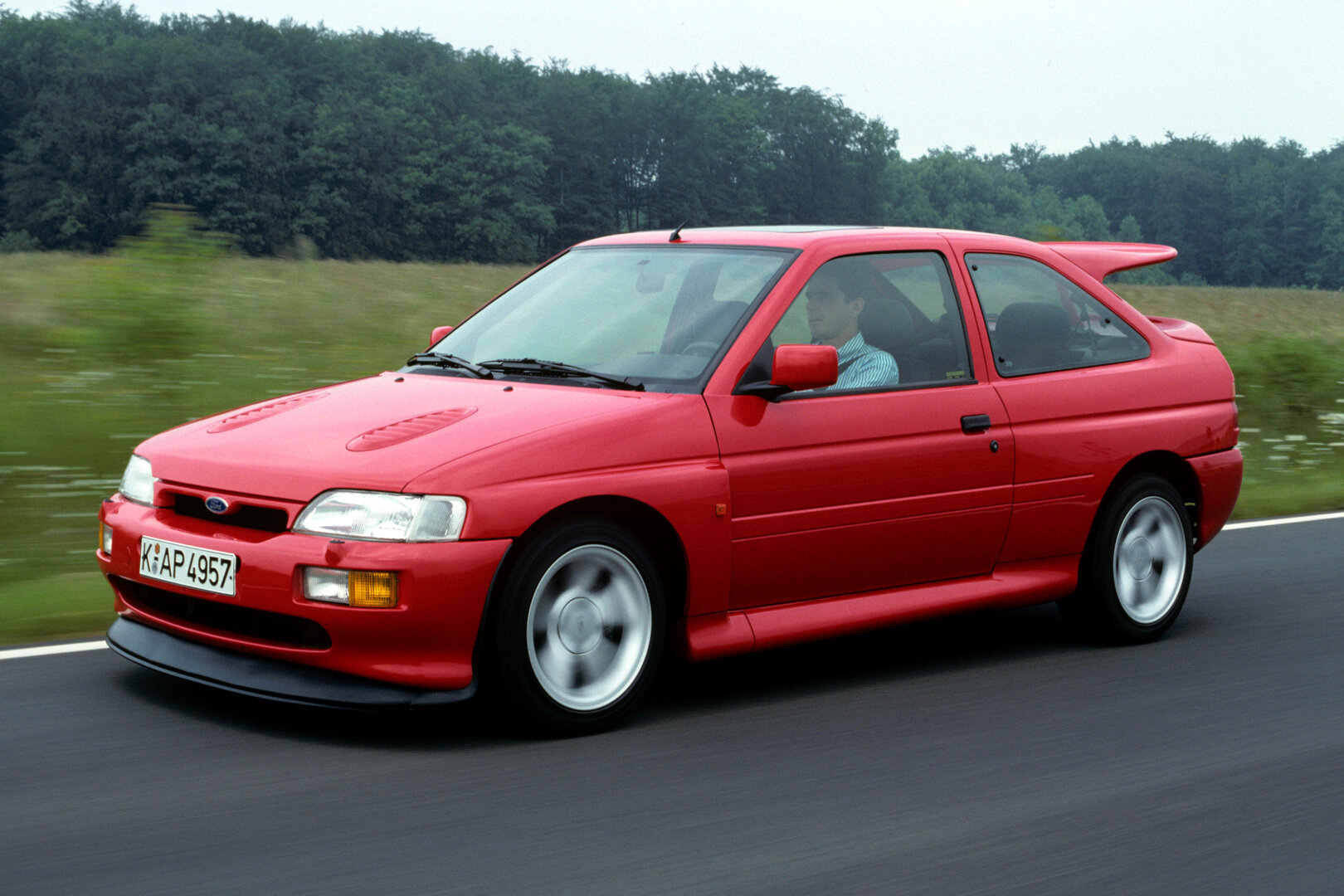 Ford vraća modele Escort i Capri u život?