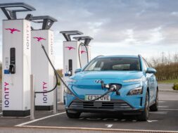 punjači punjenje charging