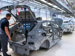 Umstieg auf Elektromobilität – Volkswagen Werk in Emden