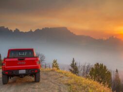 2022-jeep-gladiator