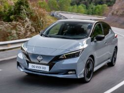 2022-nissan-leaf-euro-spec (8)