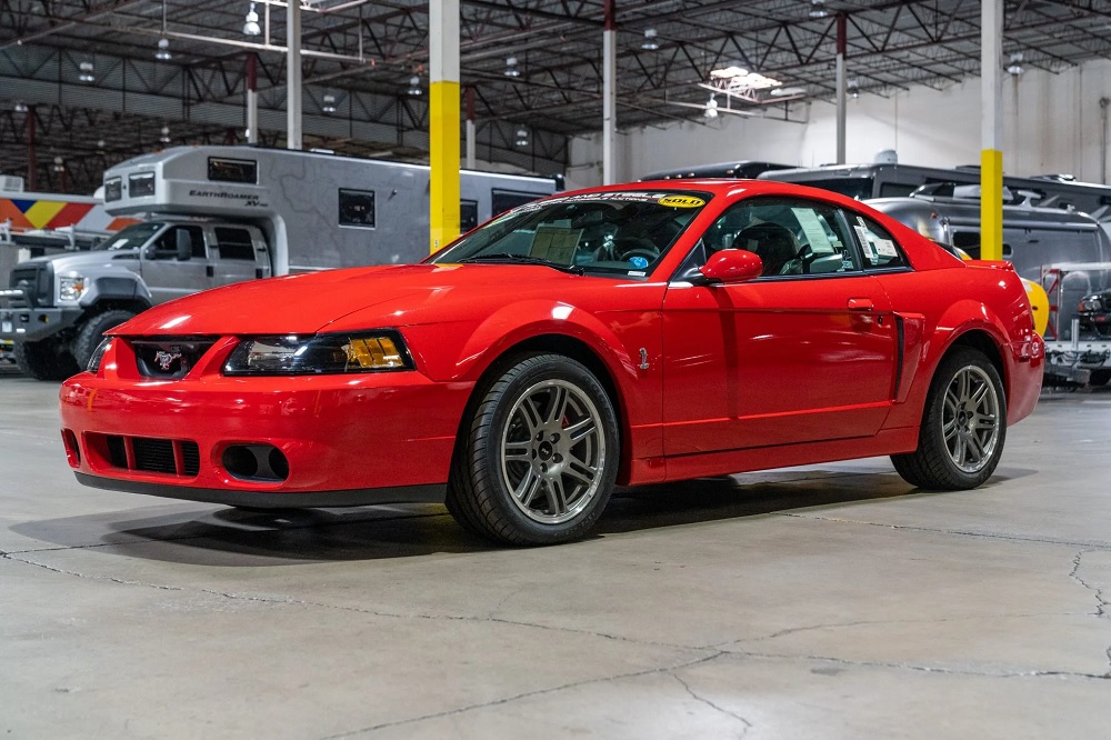 AR pijaca klasika: Ford Mustang SVT Cobra sa 66 km na satu